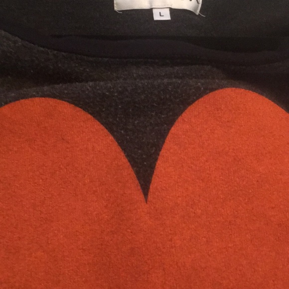 Wildfox sweatshirt romper gray w/ red heart Large - Picture 5 of 6